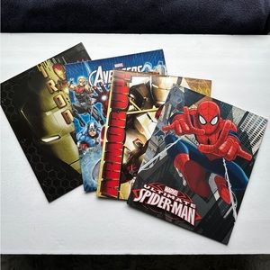 2013 Marvel 2-Pocket Portfolio
Folder Set Of 4, New